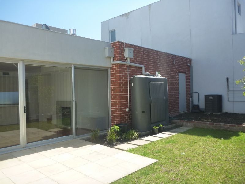 1/911 Toorak Road, Camberwell VIC 3124
