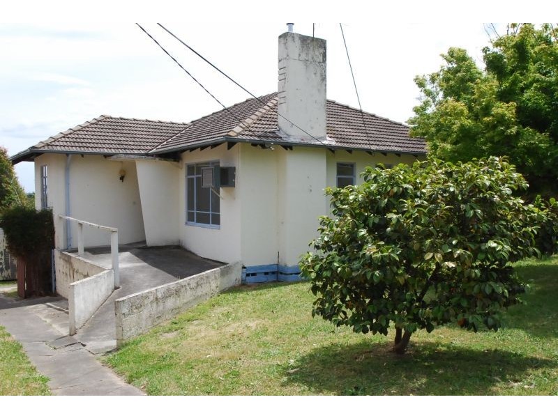 5 Melinga Crescent, Chadstone VIC 3148