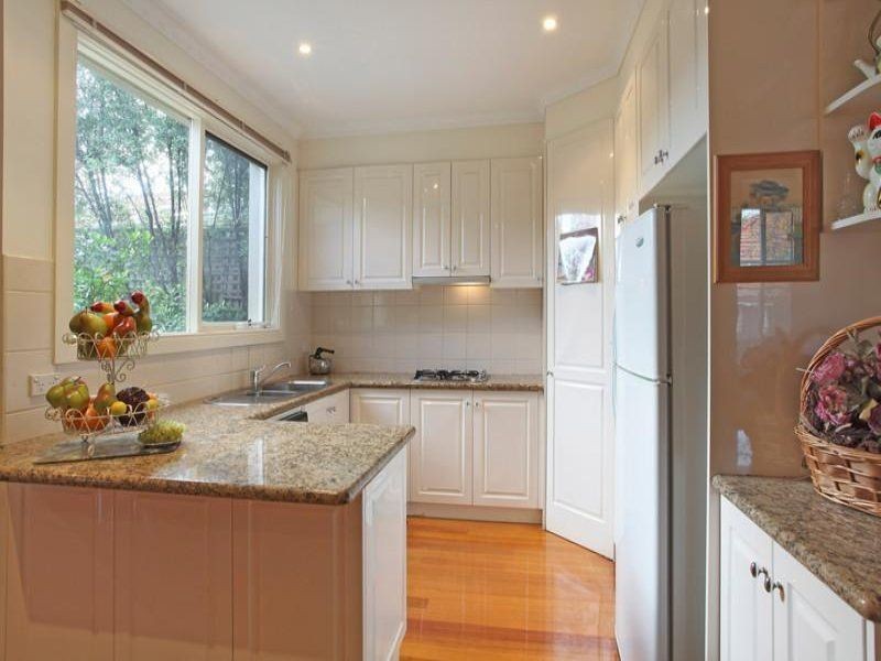 2/12 Allenby Avenue, Glen Iris VIC 3146