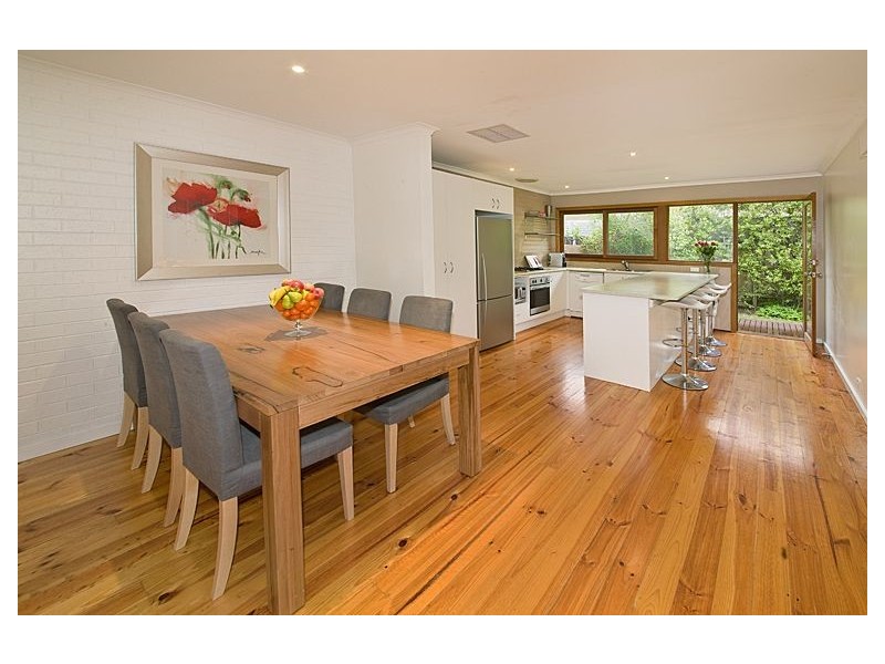 2/2 Queens Parade, Glen Iris VIC 3146