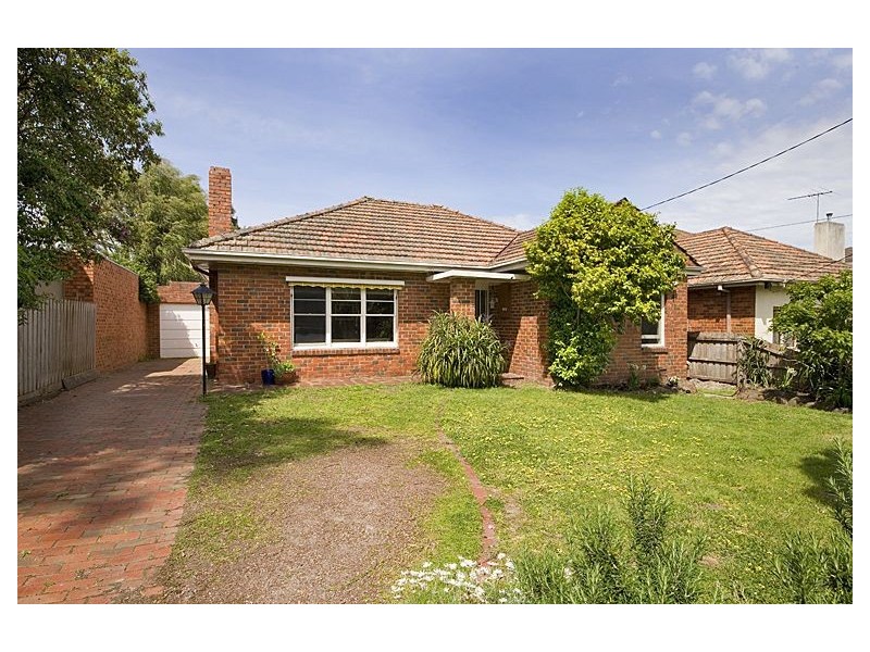 82 Roslyn Street, Burwood VIC 3125