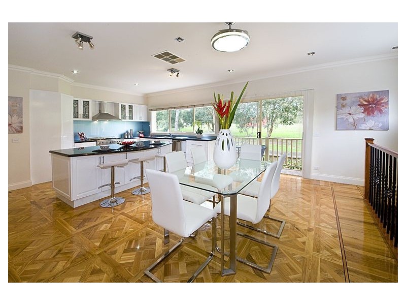 4A Peak Street, Malvern East VIC 3145