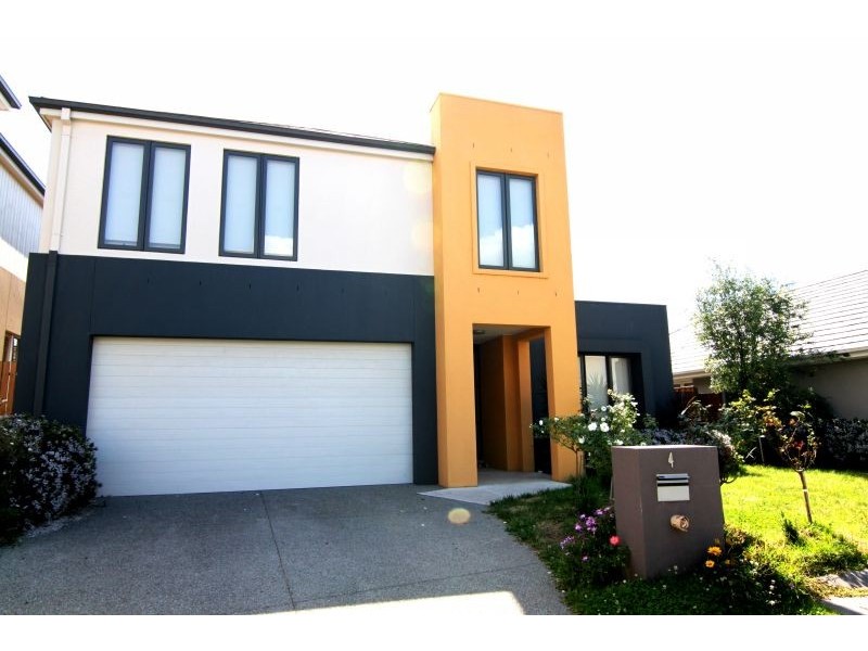 4 Maiden Court, Burwood VIC 3125