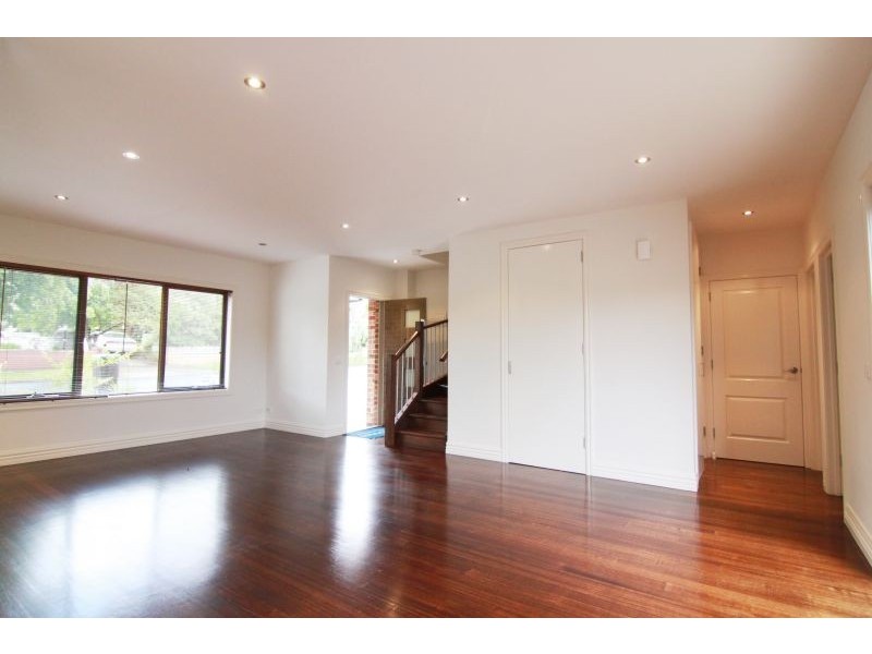 19 Prior Road, Malvern East VIC 3145