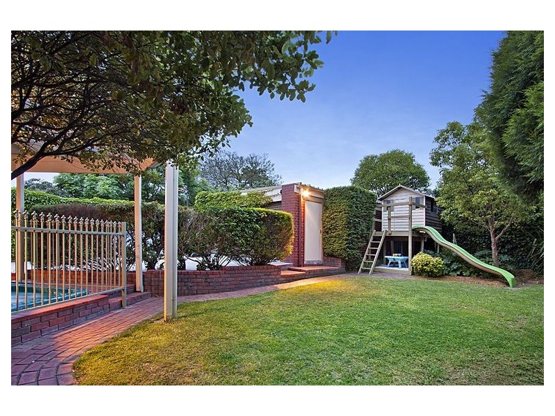 11 Brandon Street, Glen Iris VIC 3146