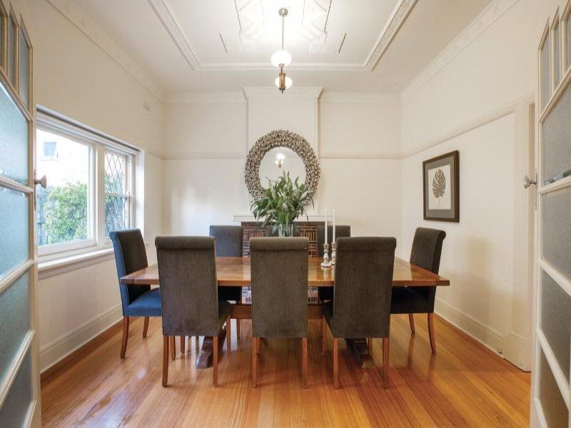 33 Park Road, Glen Iris VIC 3146