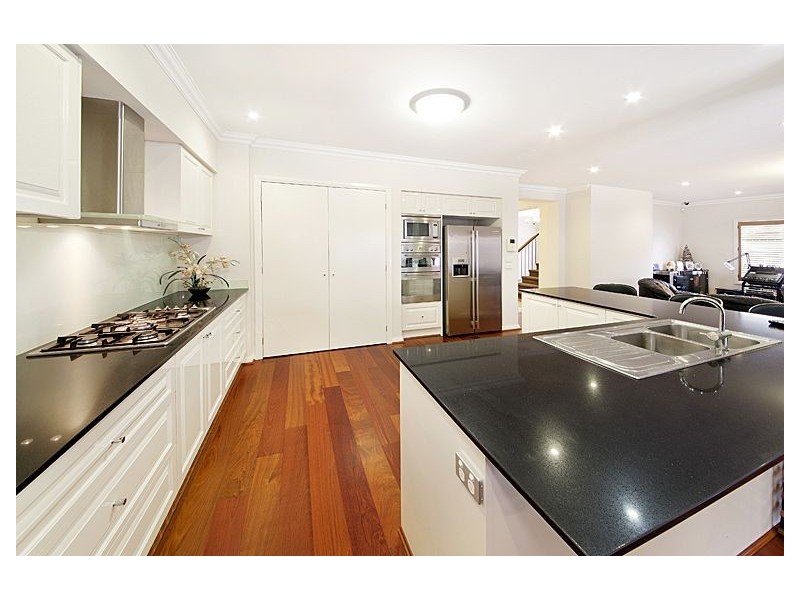 18 Jordan Street, Ashwood VIC 3147