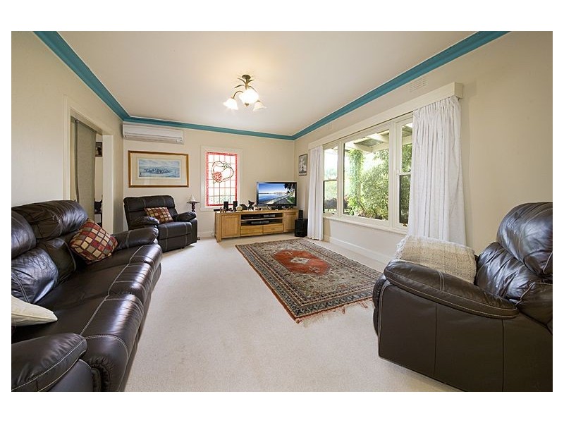 32 Lavidge Road, Ashwood VIC 3147