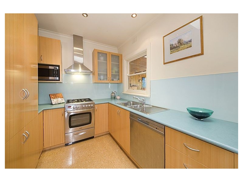 32 Lavidge Road, Ashwood VIC 3147