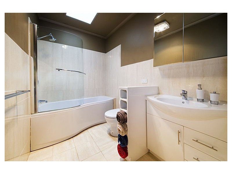 32 Lavidge Road, Ashwood VIC 3147