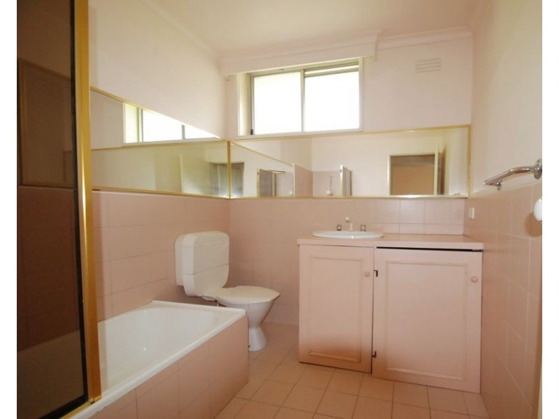 8/65 Edgar Street North, Glen Iris VIC 3146