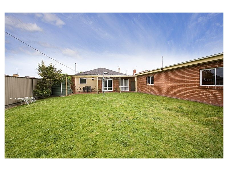 67 Belsize Avenue, Carnegie VIC 3163