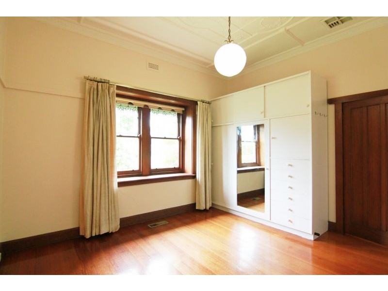 3 Mont Iris Avenue, Glen Iris VIC 3146