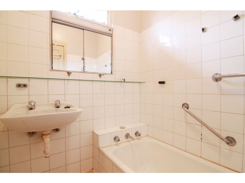 3 Mont Iris Avenue, Glen Iris VIC 3146