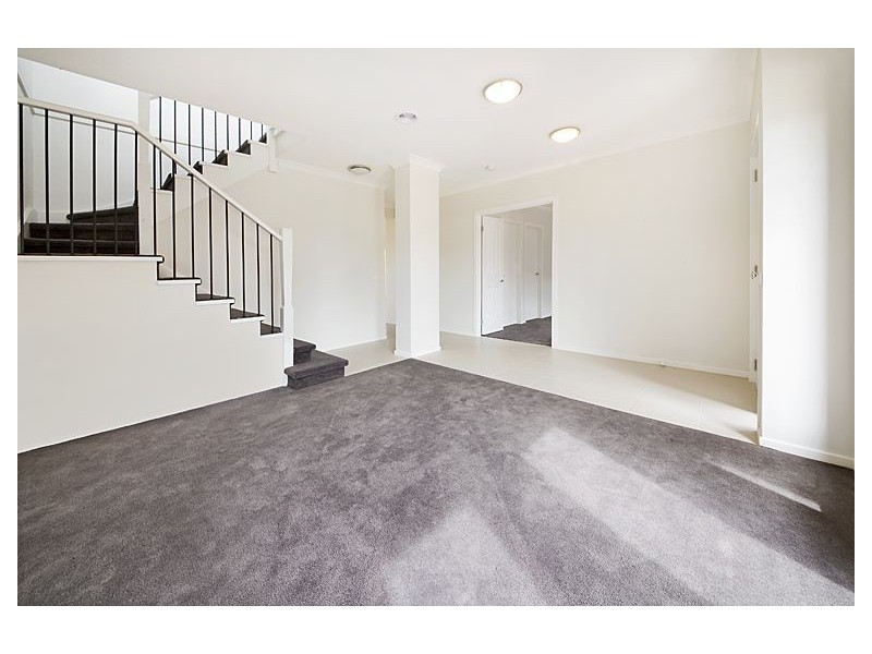 2/14 Keogh Street, Burwood VIC 3125