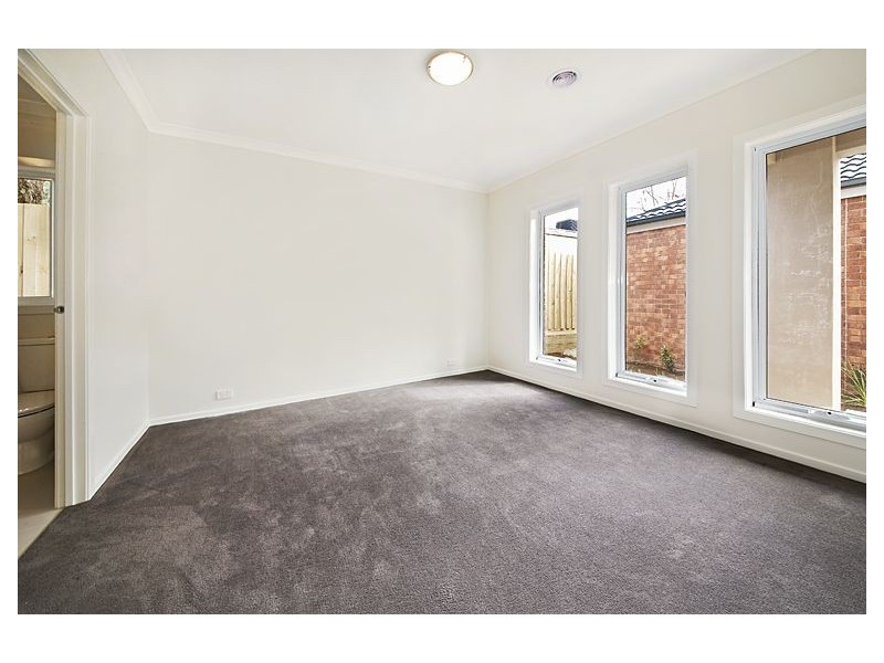 2/14 Keogh Street, Burwood VIC 3125