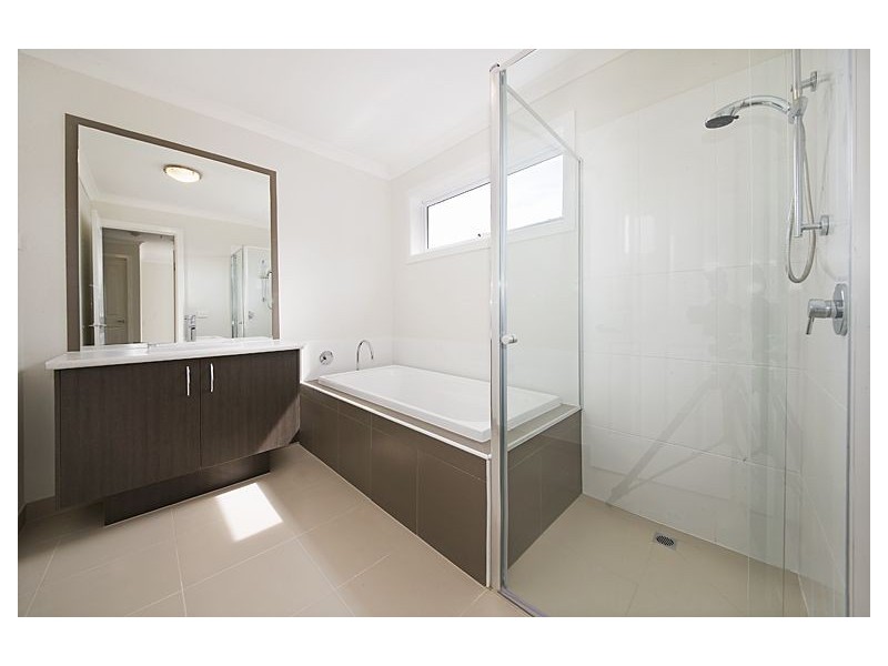 2/14 Keogh Street, Burwood VIC 3125