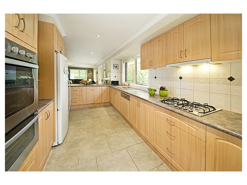 3 Zodiac Street, Burwood VIC 3125