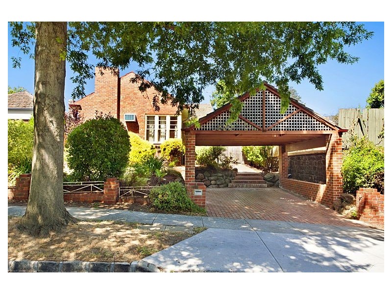 34 Dillon Grove, Glen Iris VIC 3146