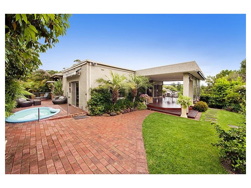 110 Warrigal Road, Camberwell VIC 3124