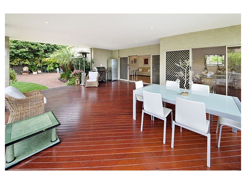 110 Warrigal Road, Camberwell VIC 3124