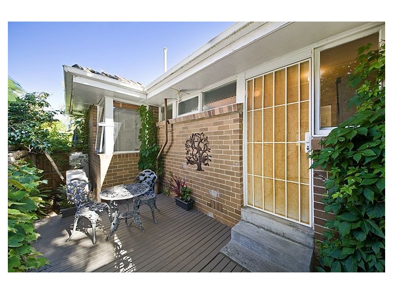 2/2 Tollington Avenue, Malvern East VIC 3145