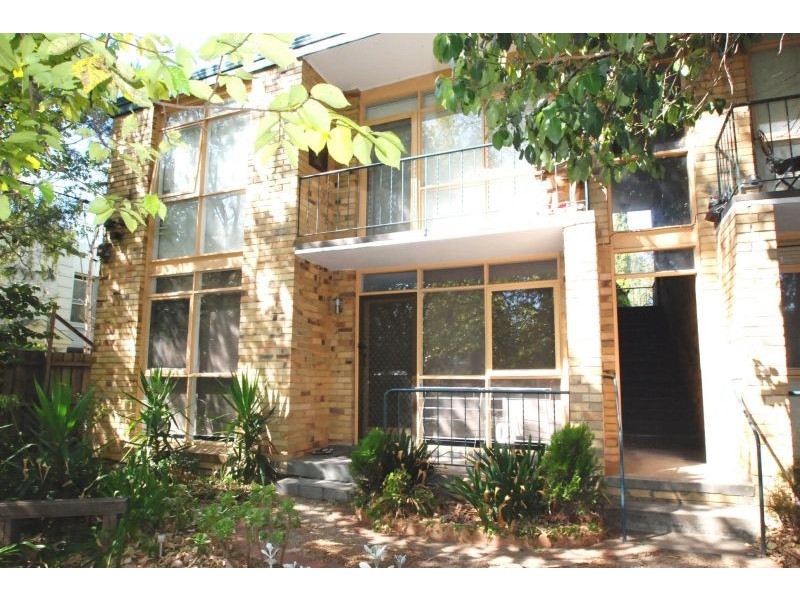 11/2 Edgar Street, Glen Iris VIC 3146