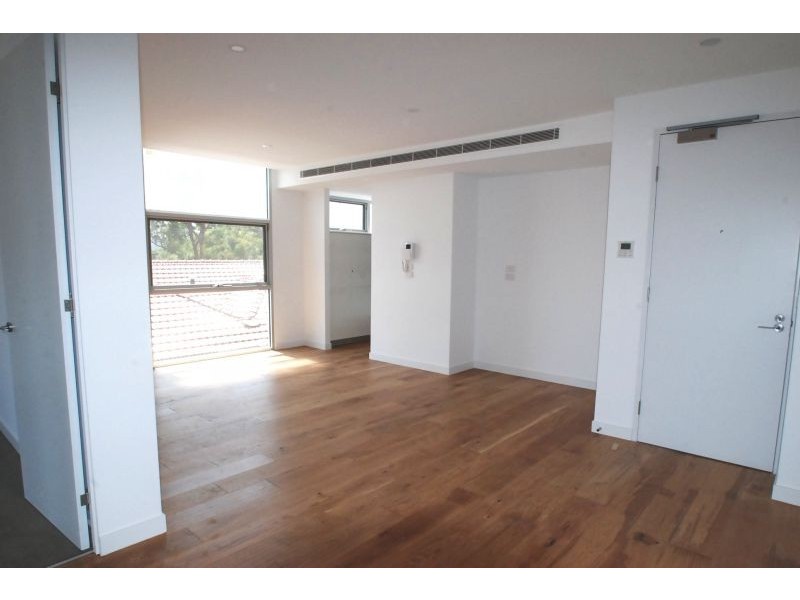 220 Burke Road, Glen Iris VIC 3146