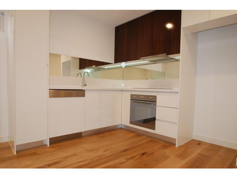 104/220 Burke Road, Glen Iris VIC 3146