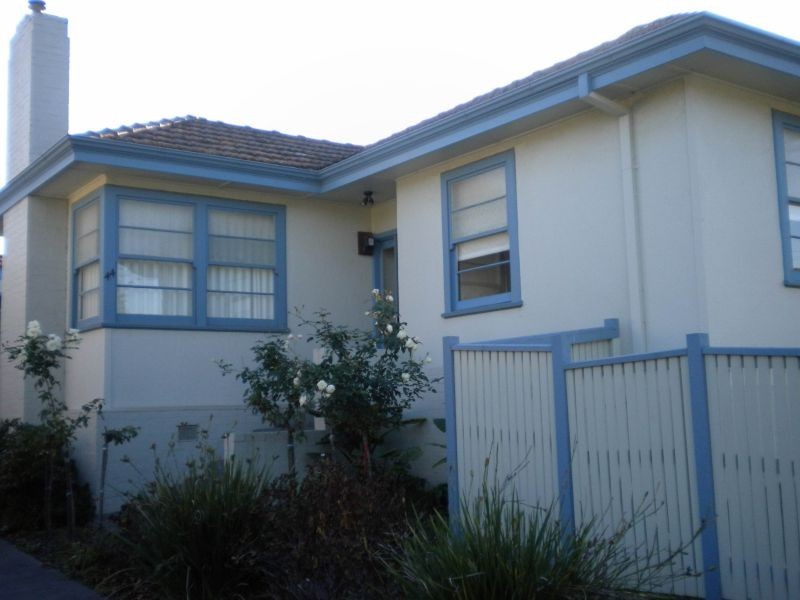 44 Warner Ave, Ashburton VIC 3147