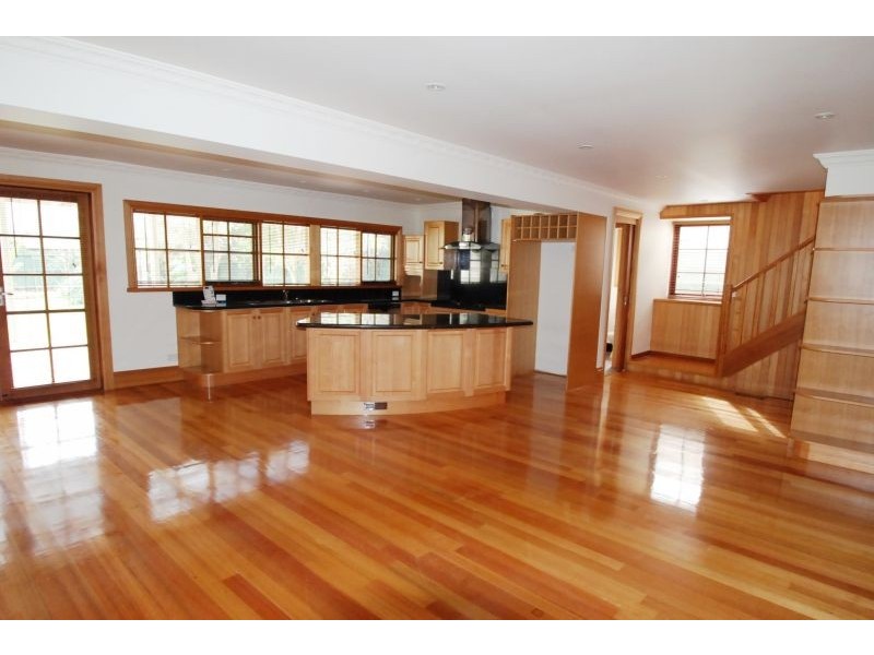 15 Wilmot Street, Malvern East VIC 3145