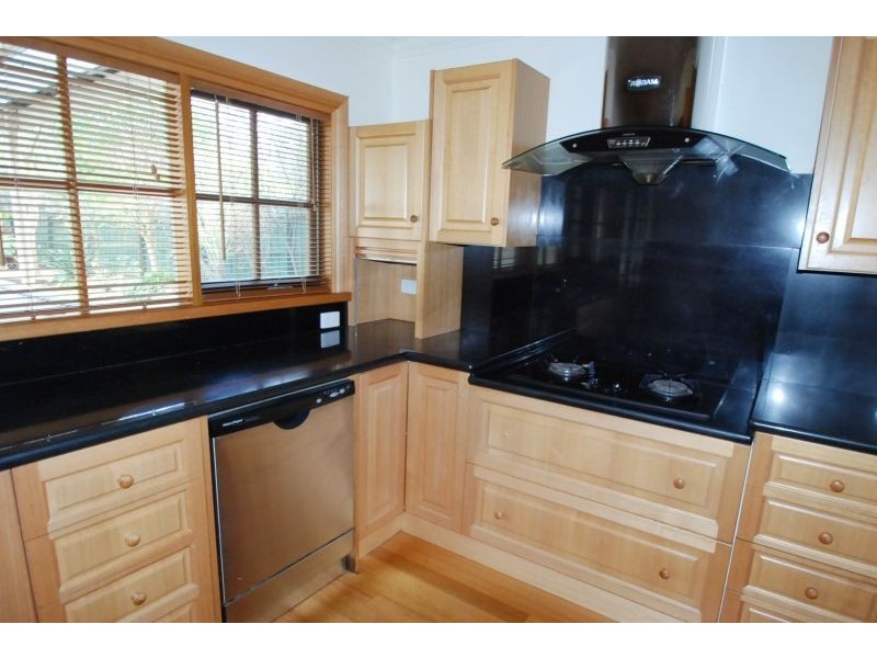 15 Wilmot Street, Malvern East VIC 3145