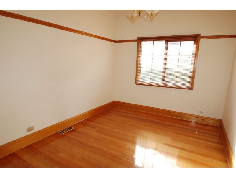 15 Wilmot Street, Malvern East VIC 3145