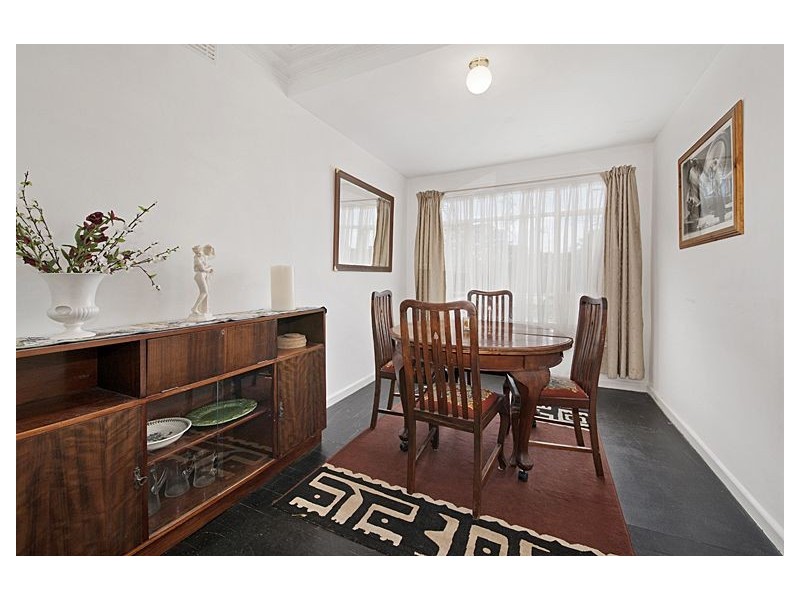 39 Ivanhoe Grove, Malvern East VIC 3145