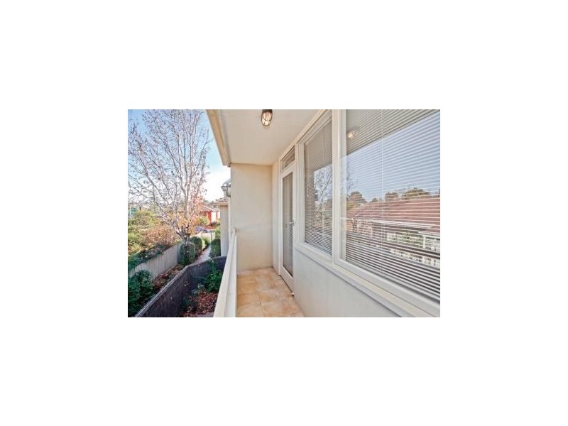 8/24 Edgar Street, Glen Iris VIC 3146