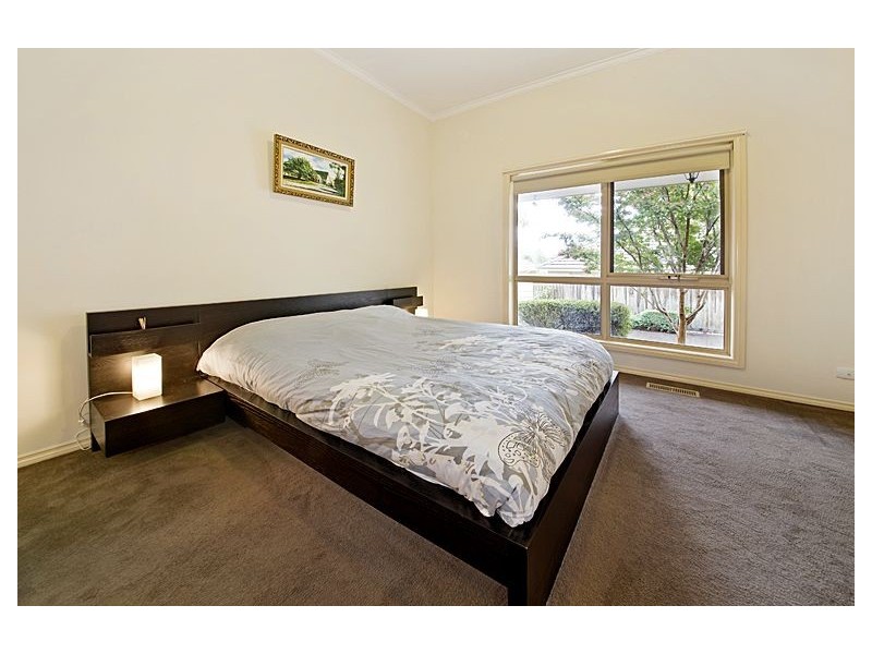 2/202 Elgar Road, Box Hill South VIC 3128