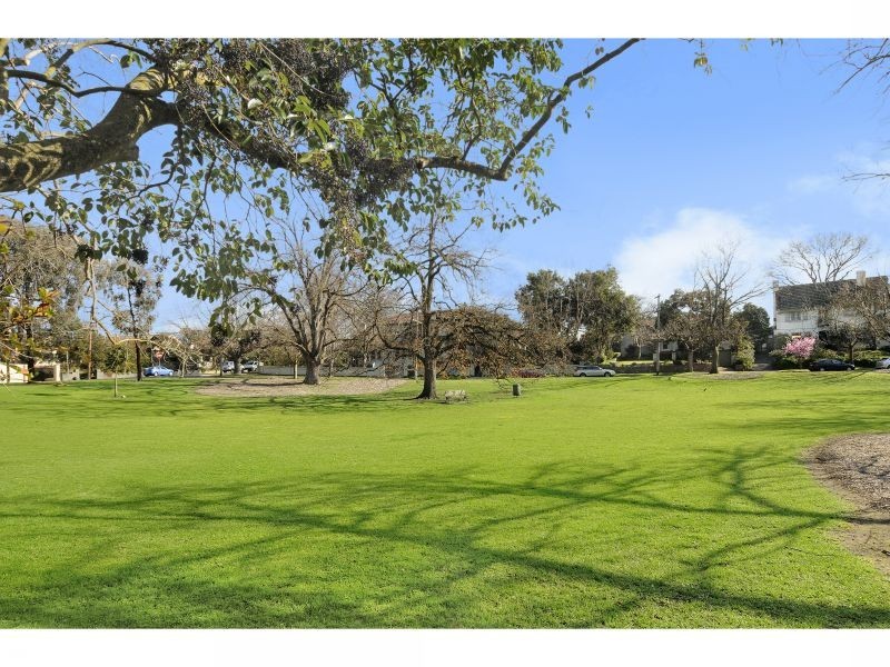 5/1-3 Wilton Vale Crescent, Malvern East VIC 3145