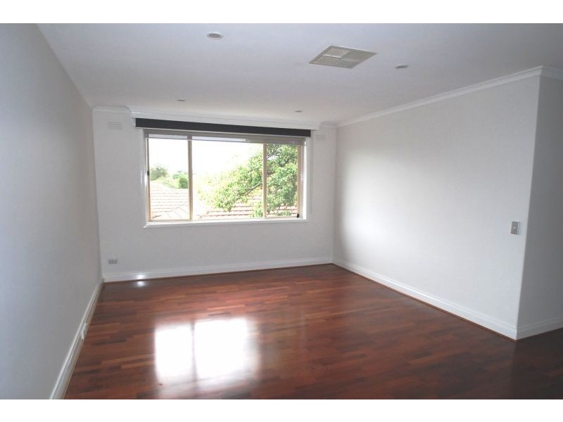 8/132 Milton Parade, Glen Iris VIC 3146