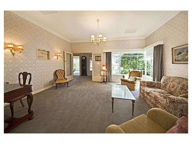 49 Celia Street, Glen Iris VIC 3146