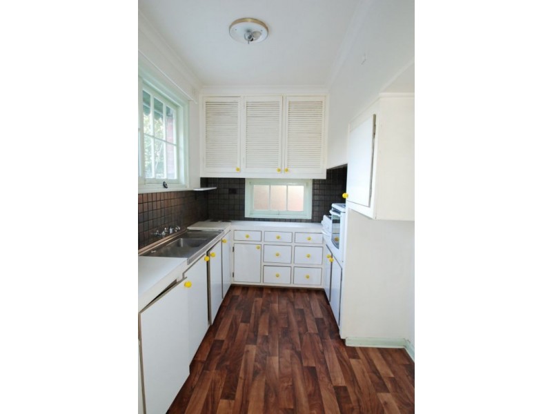 35 St Georges Crescent, Ashburton VIC 3147