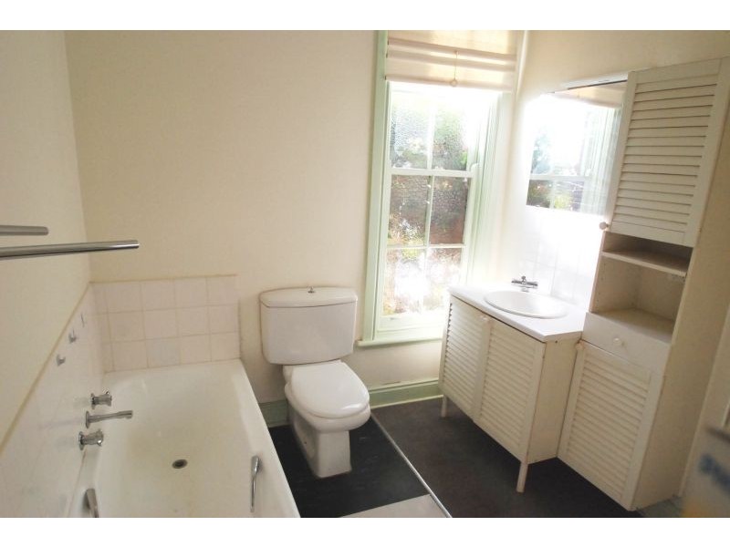 35 St Georges Crescent, Ashburton VIC 3147