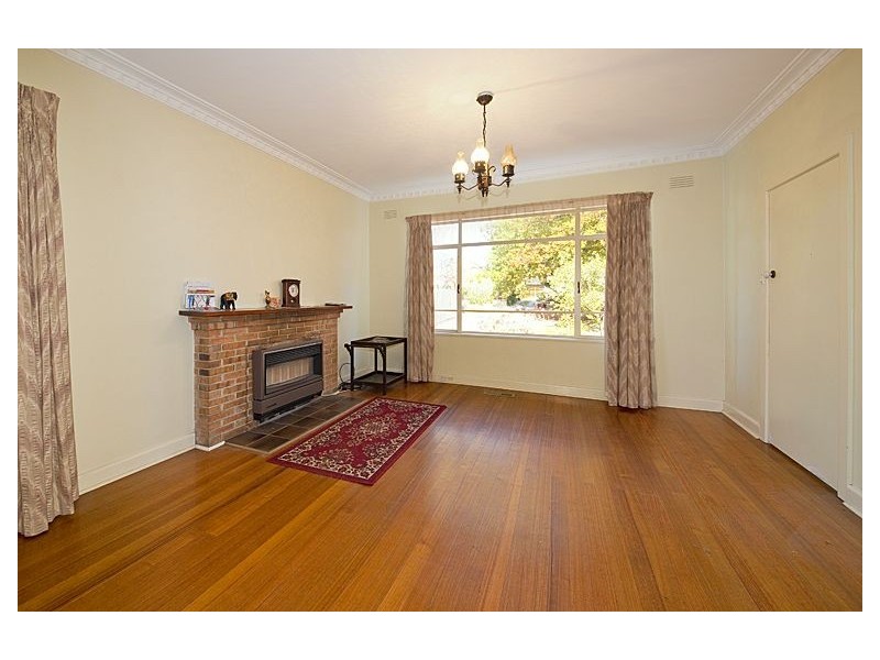 15 Prior Road, Malvern East VIC 3145