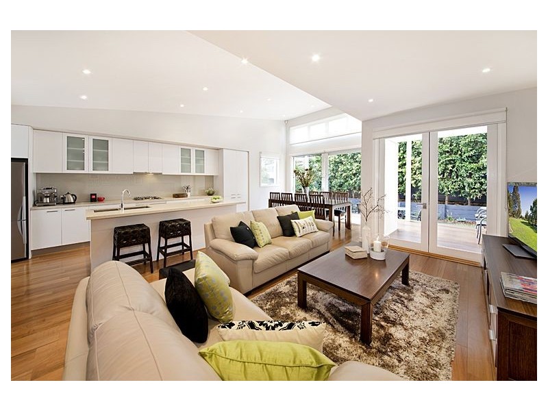 13 Victory Boulevard, Ashburton VIC 3147