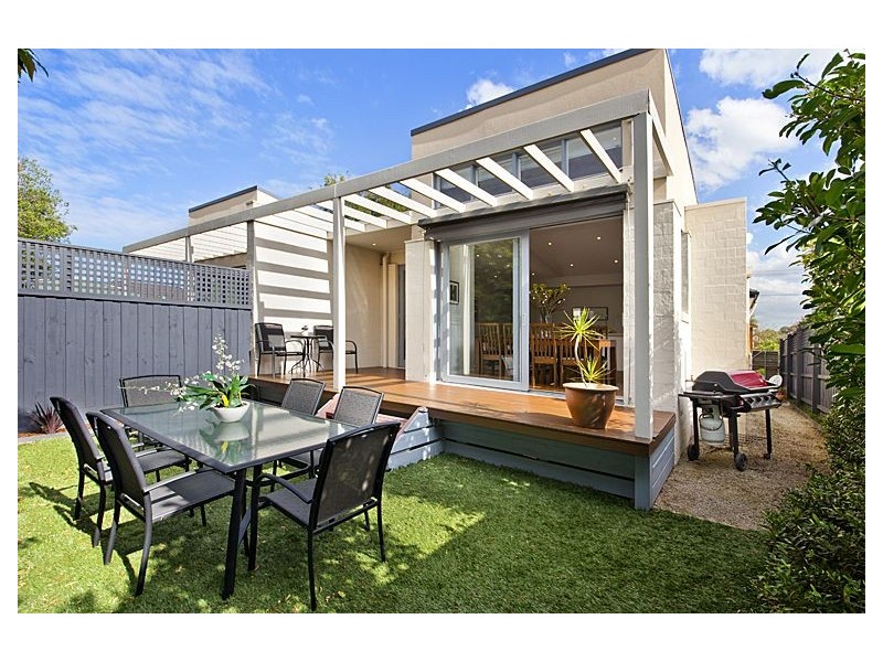 13 Victory Boulevard, Ashburton VIC 3147