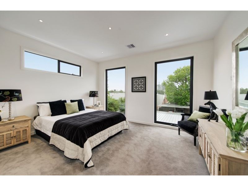 25 Carroll Crescent, Glen Iris VIC 3146
