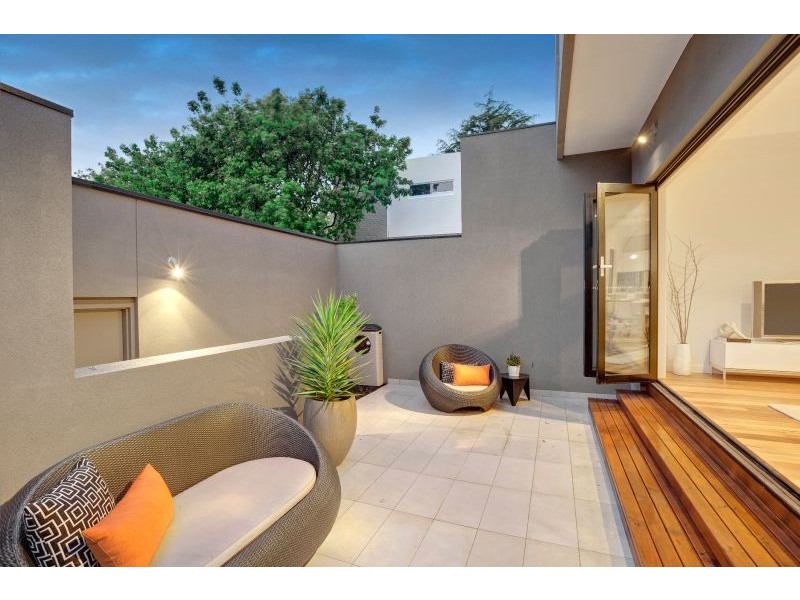 25 Carroll Crescent, Glen Iris VIC 3146