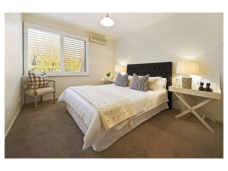 1D Robinson Road, Hawthorn VIC 3122