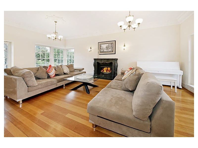 118 Summerhill Road, Glen Iris VIC 3146