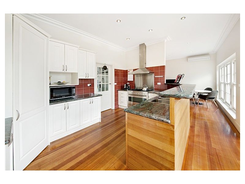 118 Summerhill Road, Glen Iris VIC 3146