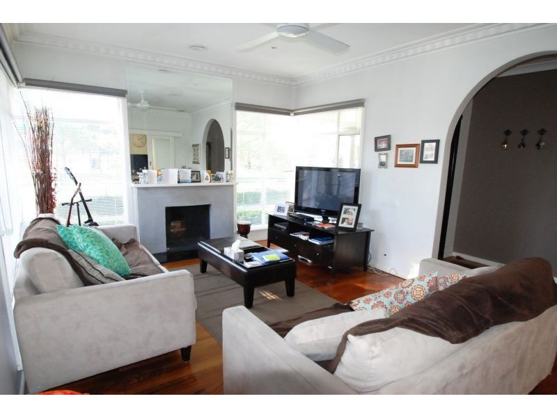 121 Brady Road, Bentleigh East VIC 3165